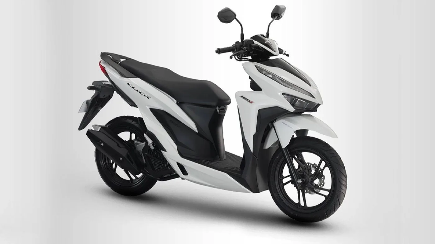 Honda Click motorbike available for rent in Hua Hin