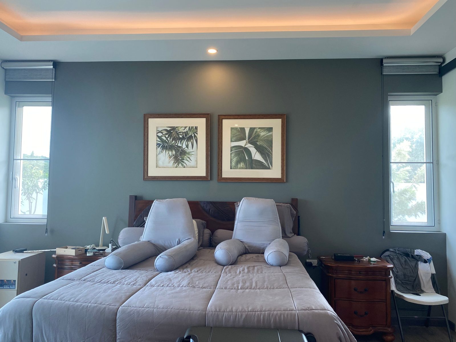 Comfortable air-conditioned bedroom in the Wang Phong villa