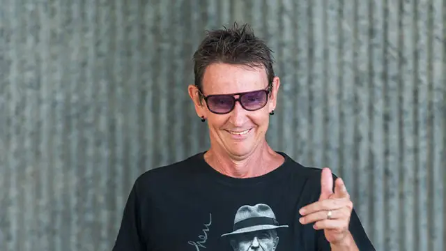 Shane O'Sullivan, Surf Radio presenter